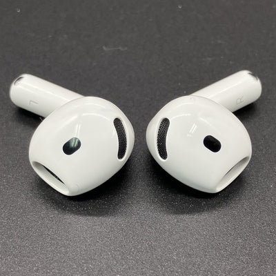 【中古】AirPods 4 MXP93J/A（アクティブノイズキャンセリング搭載）【秋葉原】