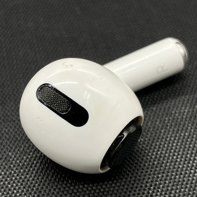 【中古】AirPods Pro （R側）【秋葉原】