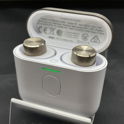 【中古】PI7 ホワイト【日本橋】