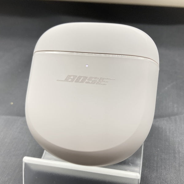 【中古】QuietComfort Ultra Earbuds White Smoke【日本橋】