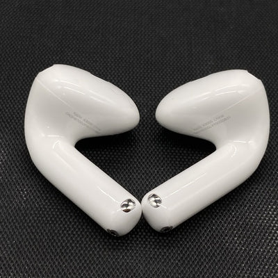 【中古】AirPods 4 MXP93J/A（アクティブノイズキャンセリング搭載）【秋葉原】