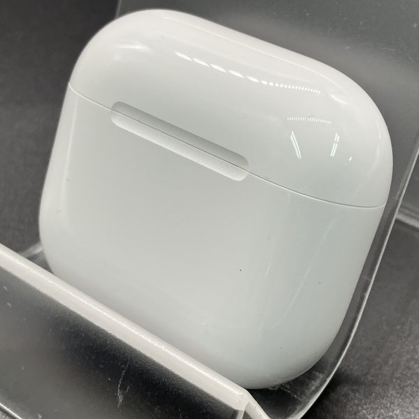 【中古】AirPods 4 MXP93J/A（アクティブノイズキャンセリング搭載）【名古屋】