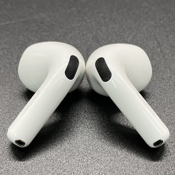 【中古】AirPods 4 MXP93J/A（アクティブノイズキャンセリング搭載）【名古屋】