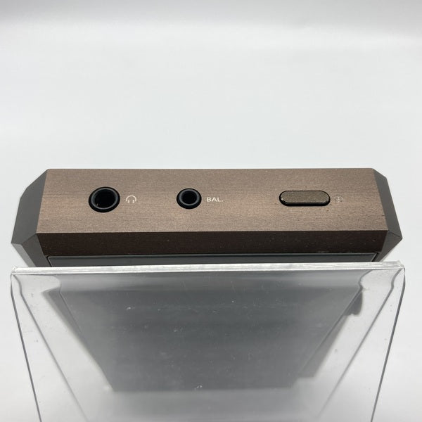 【中古】AK380 256GB メテオリックチタン【AK380-256GB-MT】【秋葉原】