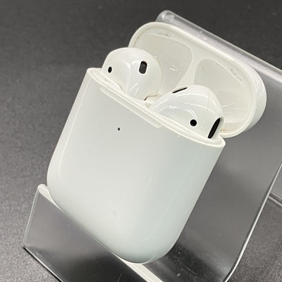 【中古】AirPods with Wireless Charging Case  MRXJ2J-A【名古屋】