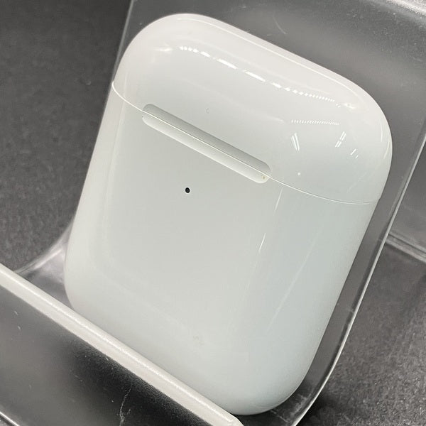 【中古】AirPods with Wireless Charging Case  MRXJ2J-A【名古屋】