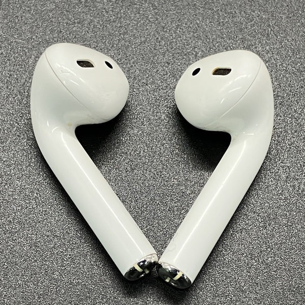 【中古】AirPods with Wireless Charging Case  MRXJ2J-A【名古屋】