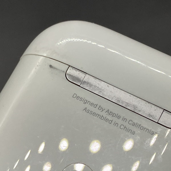 【中古】AirPods with Wireless Charging Case  MRXJ2J-A【名古屋】