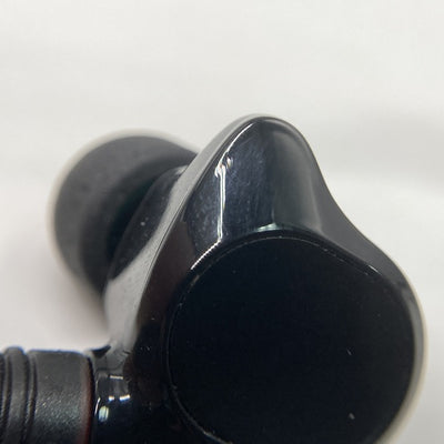【中古】IER-M7 Q【秋葉原】
