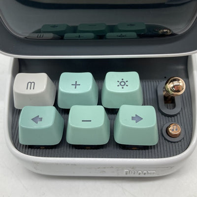 【中古】DITOO PRO WHITE 【DIV-DITOO-PRO-WH】【秋葉原】