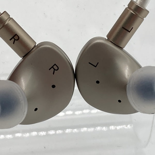 【中古】Que【仙台】