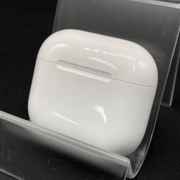 【中古】AirPods 4 MXP93J/A（アクティブノイズキャンセリング搭載）【名古屋】