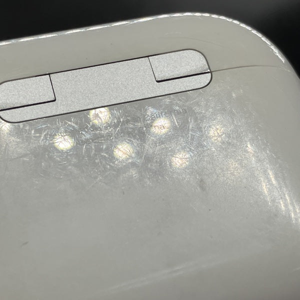 【中古】AirPods 4 MXP93J/A（アクティブノイズキャンセリング搭載）【秋葉原】