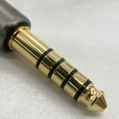 【中古】TITAN S2【日本橋】