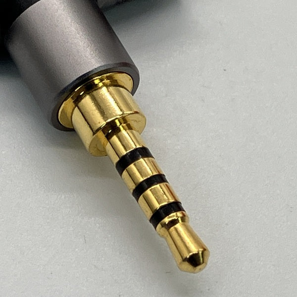 【中古】Studio 8SS 【QDC-STUDIO-8SS】【秋葉原】