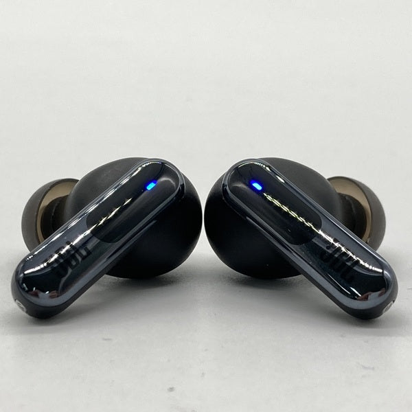 【中古】LIVE BEAM 3 ブラック【JBLLIVEBEAM3BLK】【日本橋】