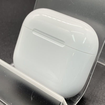 【中古】AirPods 4 MXP93J/A（アクティブノイズキャンセリング搭載）【名古屋】