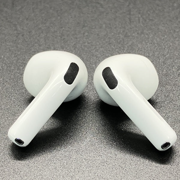 【中古】AirPods 4 MXP93J/A（アクティブノイズキャンセリング搭載）【名古屋】