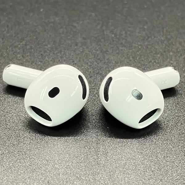 【中古】AirPods 4 MXP93J/A（アクティブノイズキャンセリング搭載）【名古屋】