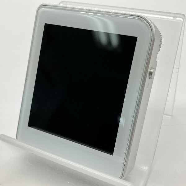 【中古】M1 ホワイト【秋葉原】