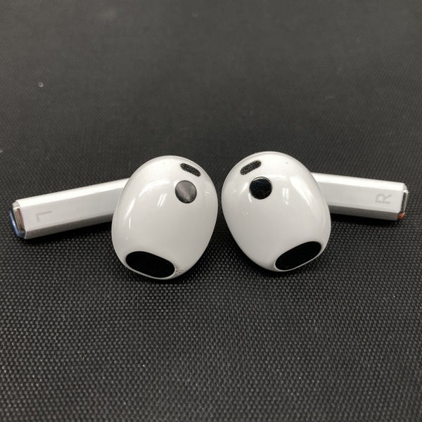 【中古】Galaxy Buds3 ホワイト 【SM-R530NZWAXJP】【秋葉原】