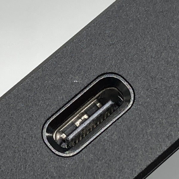 【中古】R4 - Black【秋葉原】