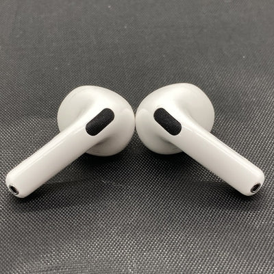【中古】AirPods 4 MXP93J/A（アクティブノイズキャンセリング搭載）【秋葉原】