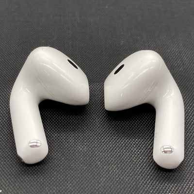 【中古】AirPods 4 MXP93J/A（アクティブノイズキャンセリング搭載）【秋葉原】