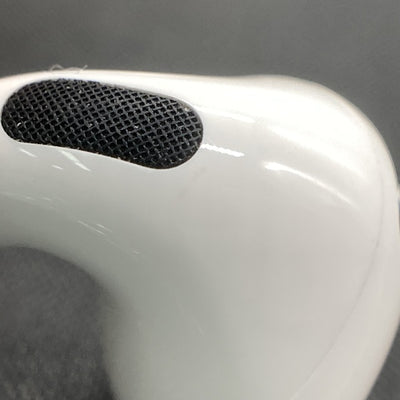【中古】AirPods 4 MXP93J/A（アクティブノイズキャンセリング搭載）【秋葉原】