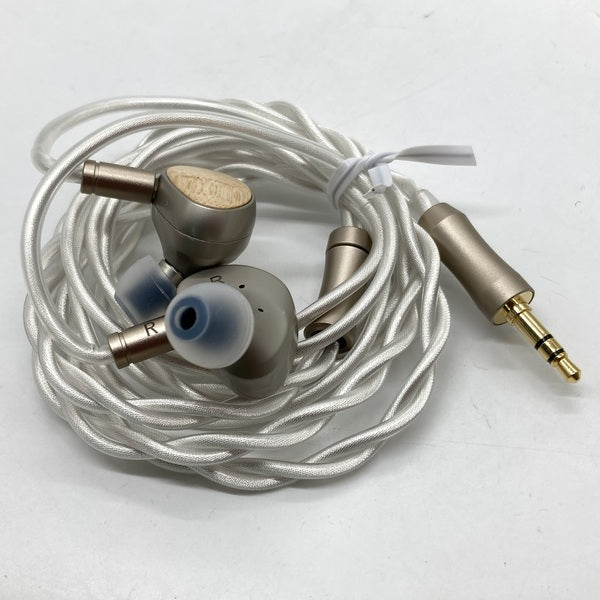 【中古】Que【秋葉原】