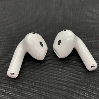 【中古】AirPods 4 MXP93J/A（アクティブノイズキャンセリング搭載）【秋葉原】