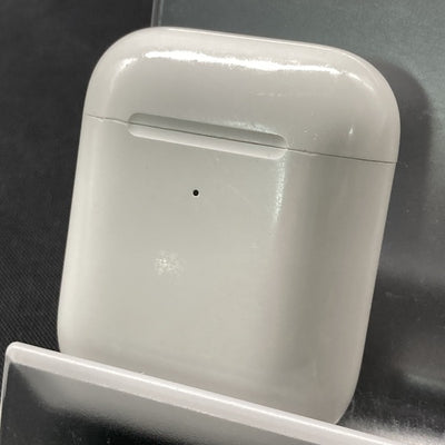 【中古】Wireless Charging Case for AirPods MR8U2J/A【秋葉原】