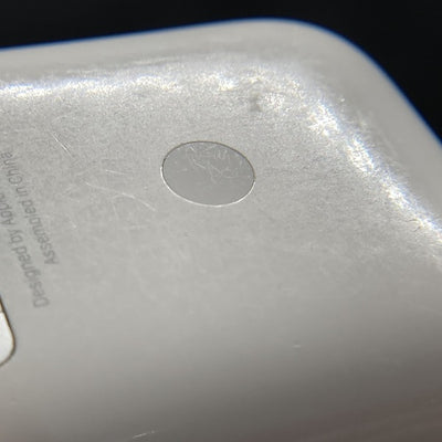 【中古】Wireless Charging Case for AirPods MR8U2J/A【秋葉原】