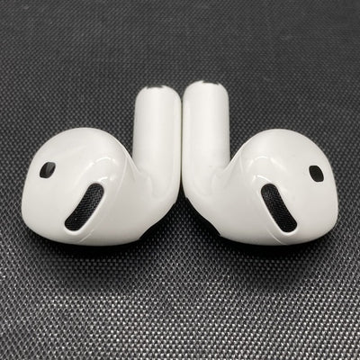 【中古】AirPods 4 MXP63J/A【秋葉原】