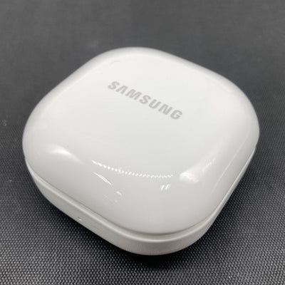 【中古】Galaxy Buds FE ホワイト 【SM-R400NZWAXJP】【秋葉原】
