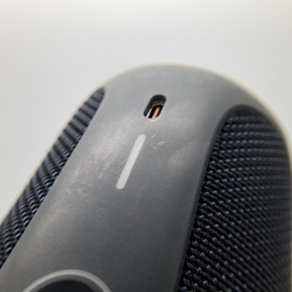 【中古】FLIP5 ブラック 【JBLFLIP5BLK】【秋葉原】