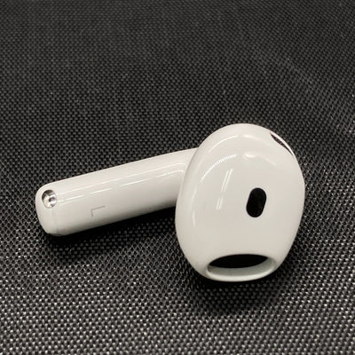 【中古】AirPods 4 (L側)（アクティブノイズキャンセリング搭載）【秋葉原】