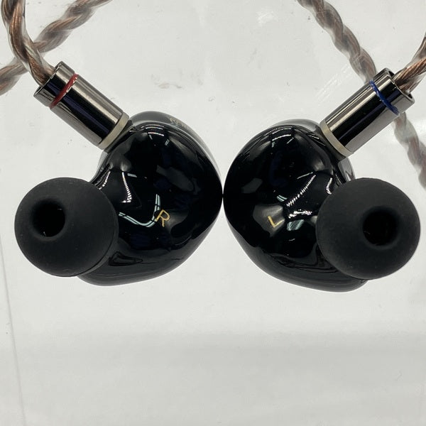 【中古】PERFORMER 8【秋葉原】