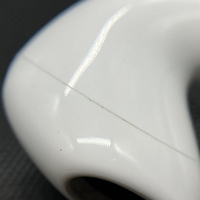 【中古】AirPods 4 MXP93J/A（アクティブノイズキャンセリング搭載）【日本橋】