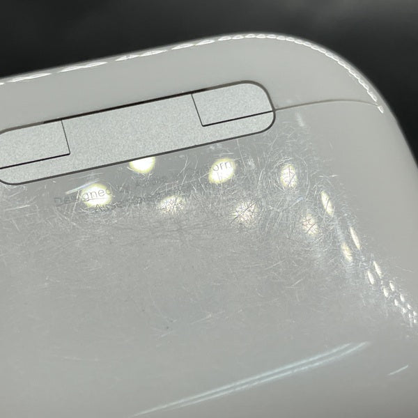 【中古】AirPods 4 MXP93J/A（アクティブノイズキャンセリング搭載）【日本橋】