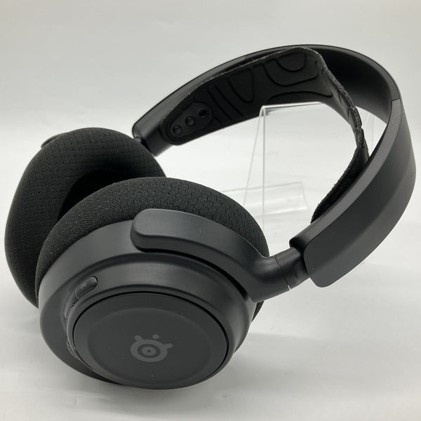 【中古】Arctis Nova 7 Wireless 【61553J】【日本橋】