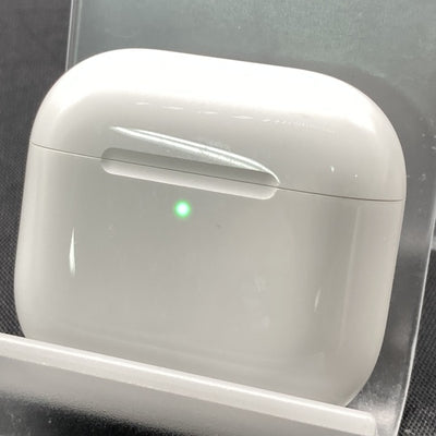 【中古】AirPods 4 MXP93J/A（アクティブノイズキャンセリング搭載）【日本橋】