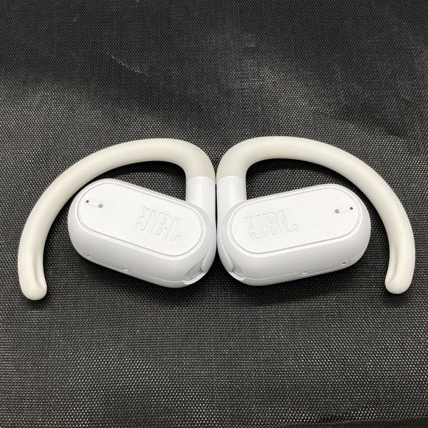 【中古】SOUNDGEAR SENSE ホワイト【JBLSNDGEARSNSWHT】【秋葉原】