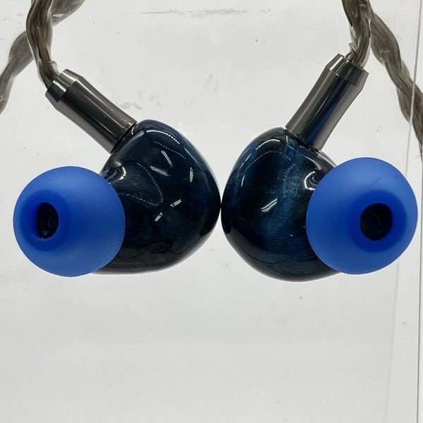 【中古】Adonis【名古屋】