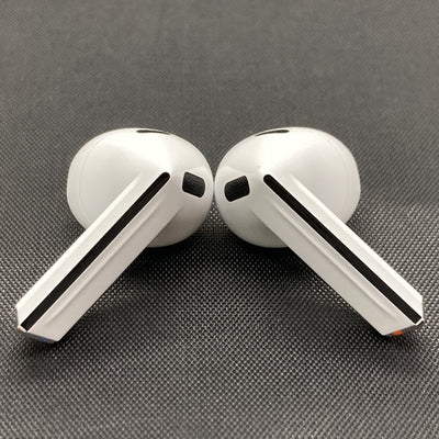 【中古】Galaxy Buds3 ホワイト 【SM-R530NZWAXJP】【日本橋】