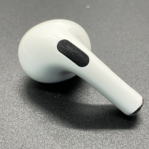 【中古】AirPods Pro （R側）【秋葉原】