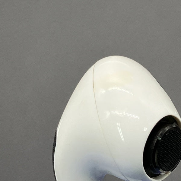 【中古】AirPods Pro （R側）【秋葉原】
