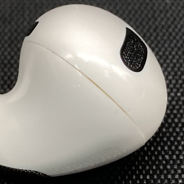 【中古】AirPods Pro （R側）【秋葉原】