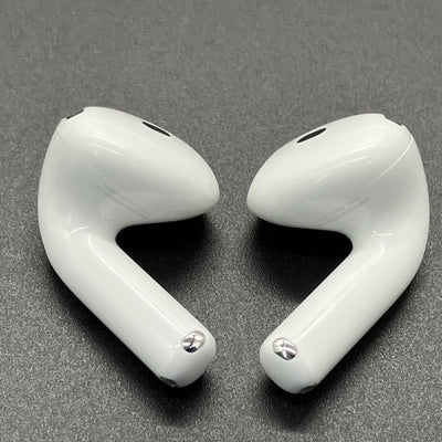 【中古】AirPods 4 MXP93J/A（アクティブノイズキャンセリング搭載）【秋葉原】
