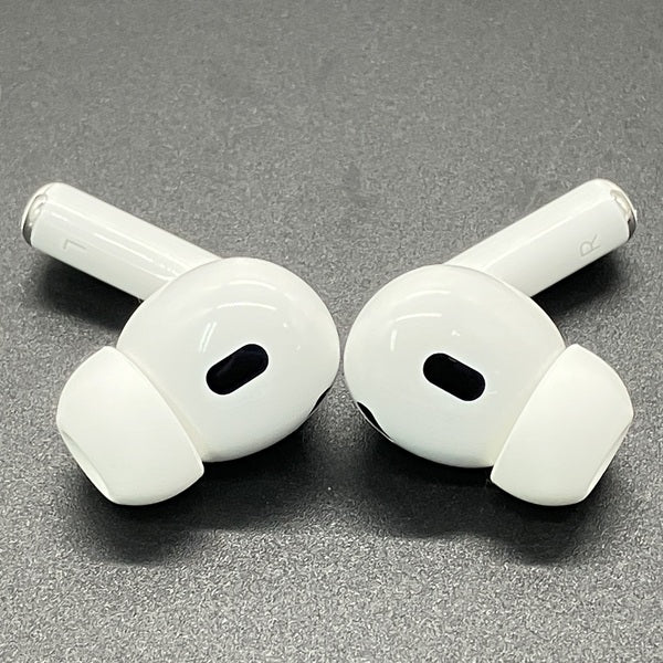 【中古】MagSafe充電ケース(USB-C)付きAirPods Pro(第2世代) MTJV3JA【日本橋】